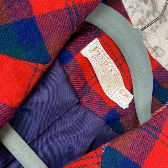 Vintage Pendleton Plaid Wool Brazer - Picture 2 of 9